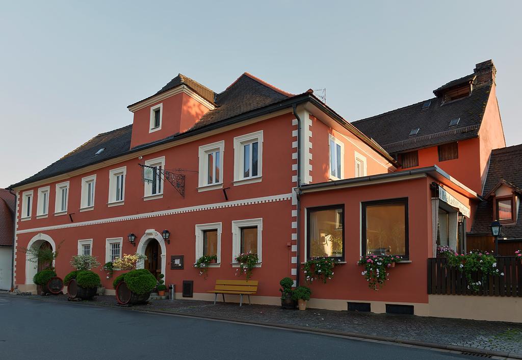 Hotel Gruener Baum Pommersfelden Ngoại thất bức ảnh